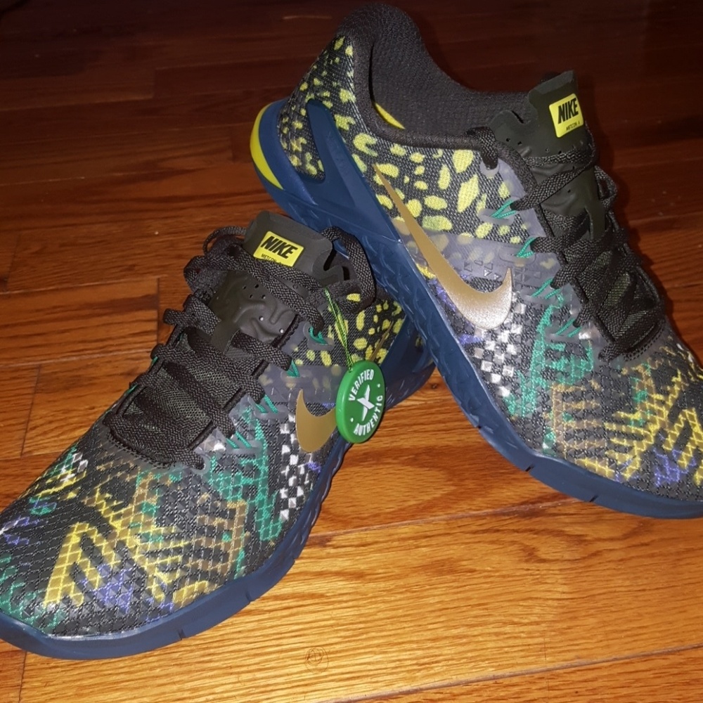 BRAND NEW NIKE METCON 4 XD SEQUOIA